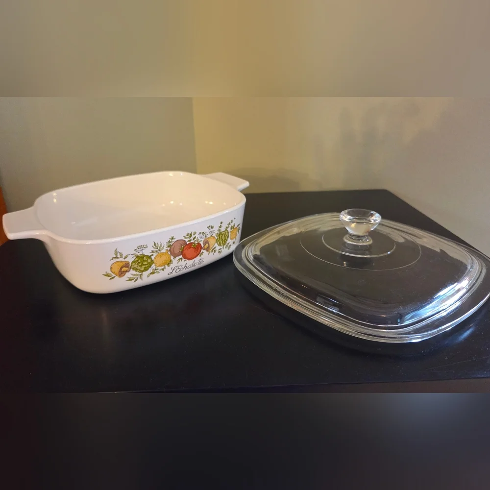 Vintage Corning Ware Spice‎ of Life L'Echalote A-1-B Casserole w/ Lid